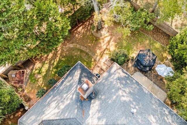 7201 Charter Brook Drive, Charlotte, NC 28270
