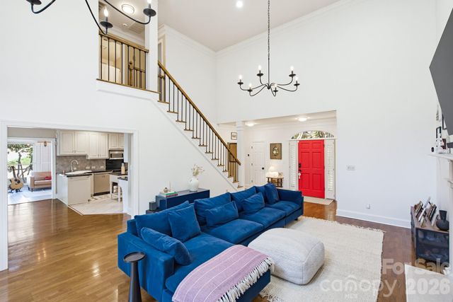 7201 Charter Brook Drive, Charlotte, NC 28270