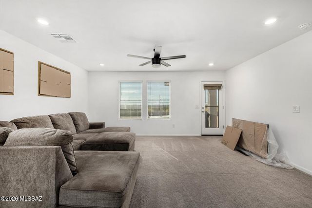8342 S Clara Roberts Way, Vail, AZ 85641