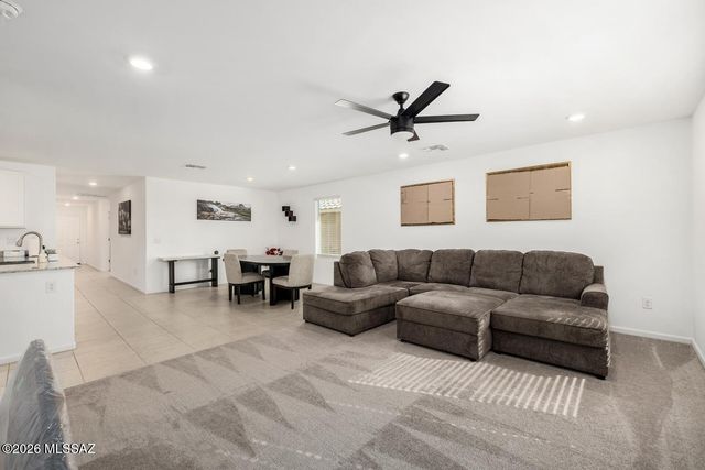 8342 S Clara Roberts Way, Vail, AZ 85641