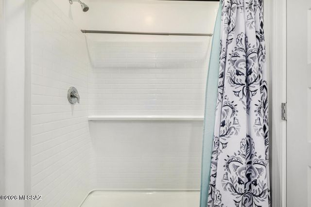 8342 S Clara Roberts Way, Vail, AZ 85641