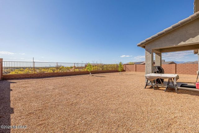 8342 S Clara Roberts Way, Vail, AZ 85641