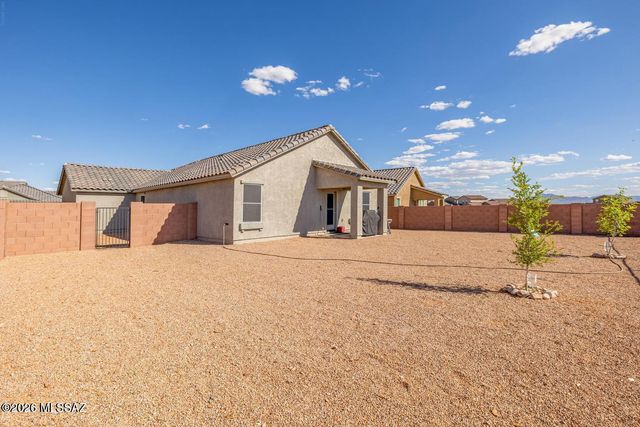 8342 S Clara Roberts Way, Vail, AZ 85641