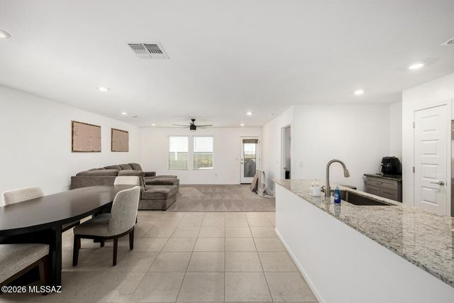 8342 S Clara Roberts Way, Vail, AZ 85641