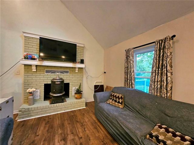 11962 Sunset Road, Excelsior Springs, MO 64024