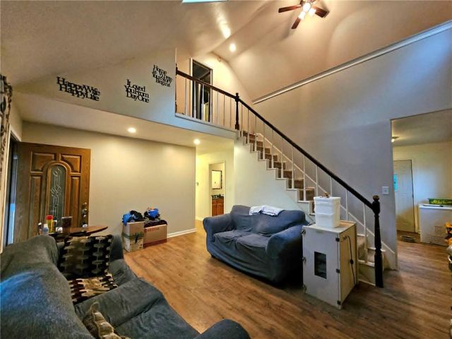 11962 Sunset Road, Excelsior Springs, MO 64024