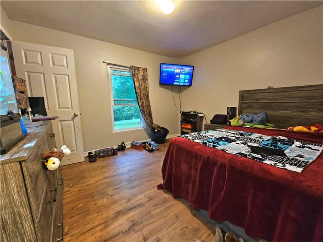 11962 Sunset Road, Excelsior Springs, MO 64024