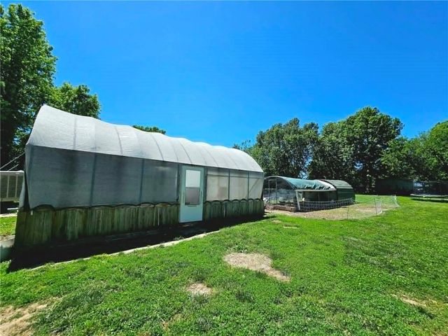 11962 Sunset Road, Excelsior Springs, MO 64024