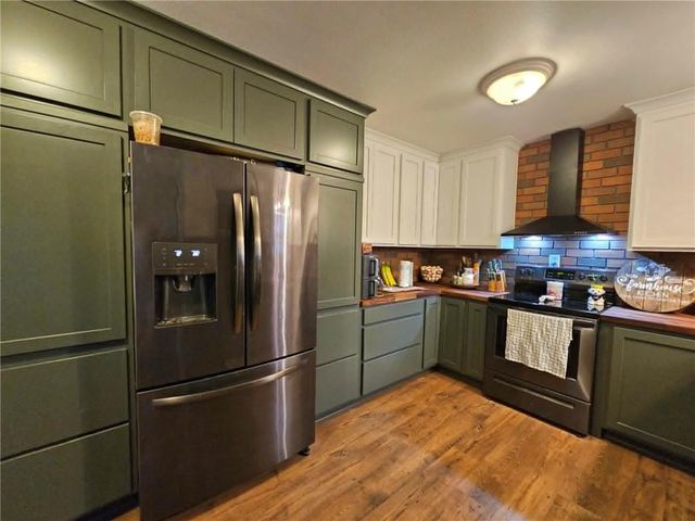 11962 Sunset Road, Excelsior Springs, MO 64024