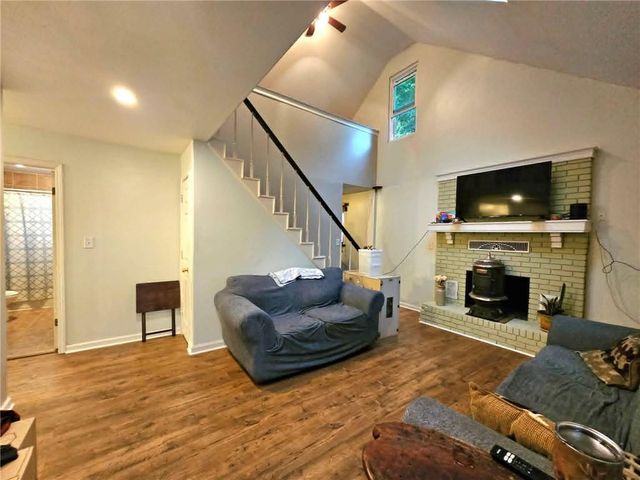 11962 Sunset Road, Excelsior Springs, MO 64024