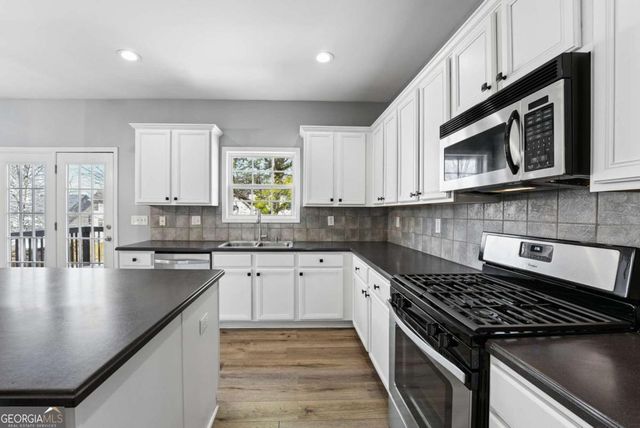 1304 Kirkwood Lane, Smyrna, GA 30082