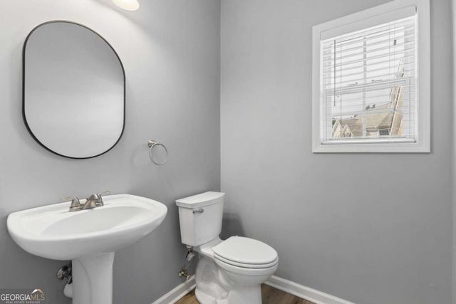 1304 Kirkwood Lane, Smyrna, GA 30082