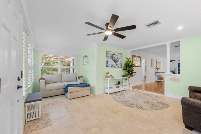 831 N Lakeside Drive, Lake Worth Beach, FL 33460