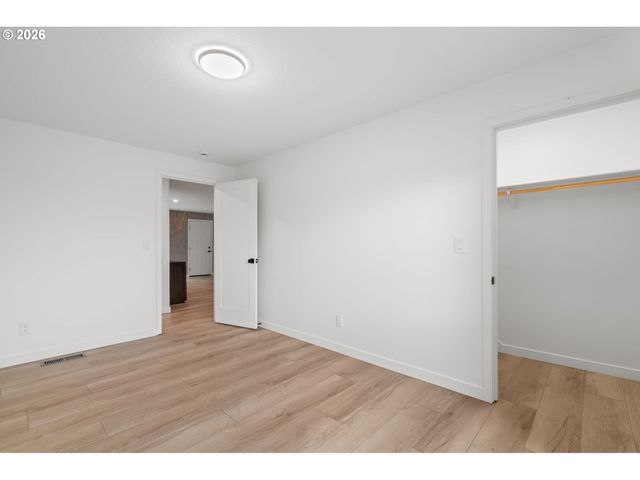 27672 Sw LEPLEY Ln, Hillsboro, OR 97123