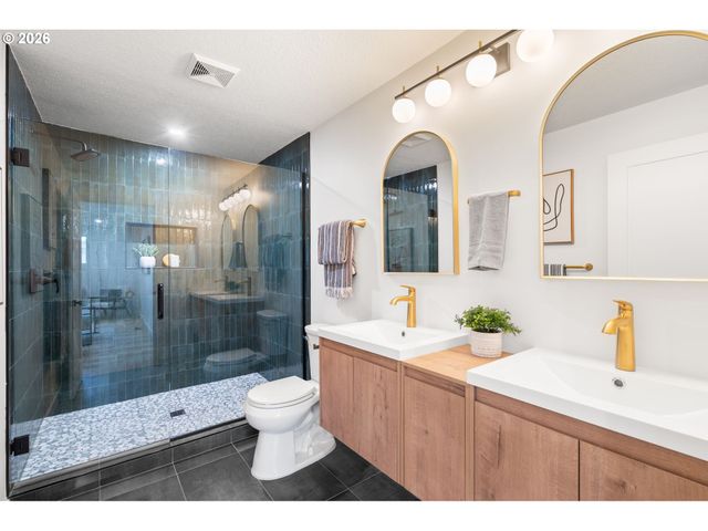 27672 Sw LEPLEY Ln, Hillsboro, OR 97123