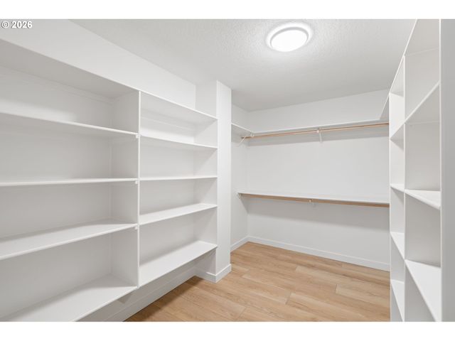 27672 Sw LEPLEY Ln, Hillsboro, OR 97123