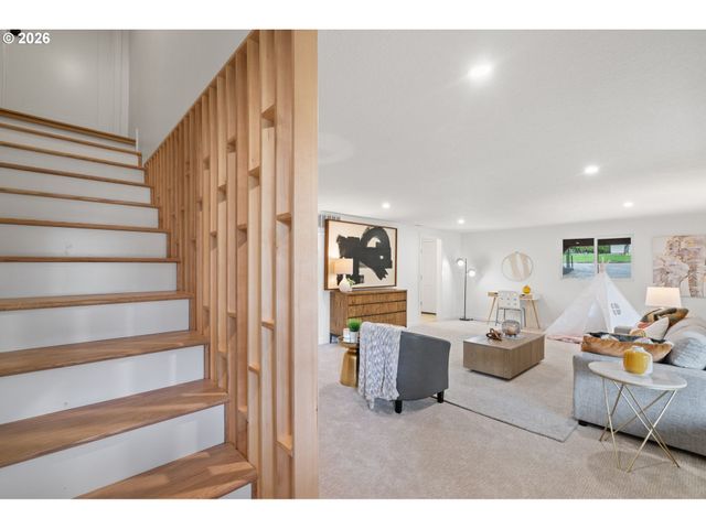 27672 Sw LEPLEY Ln, Hillsboro, OR 97123