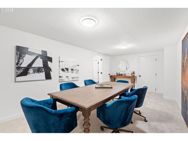 27672 Sw LEPLEY Ln, Hillsboro, OR 97123