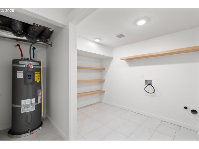 27672 Sw LEPLEY Ln, Hillsboro, OR 97123