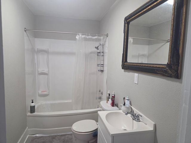 1303 Phelps Avenue, Hopkinsville, KY 42240