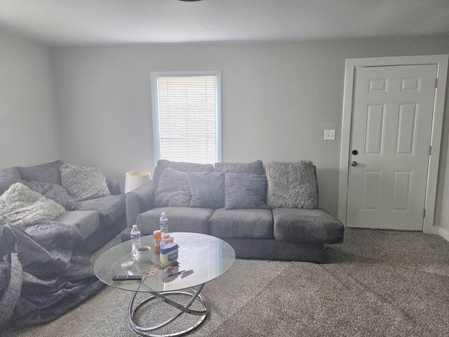 1303 Phelps Avenue, Hopkinsville, KY 42240