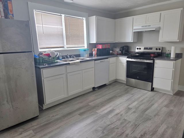 1303 Phelps Avenue, Hopkinsville, KY 42240