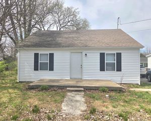 1303 Phelps Avenue, Hopkinsville, KY 42240