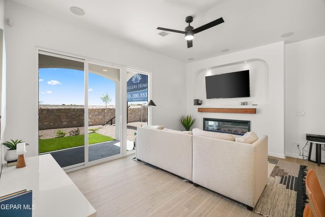 14481 Dune Flower Parkway, Horizon City, TX 79928