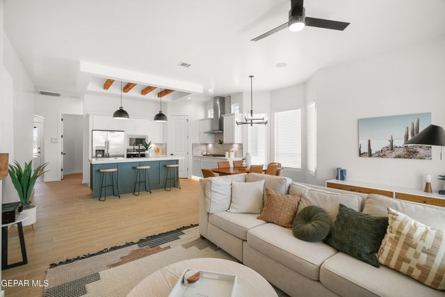 14481 Dune Flower Parkway, Horizon City, TX 79928