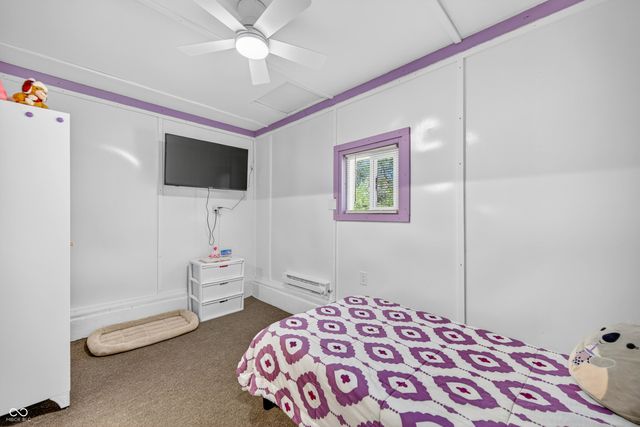 221 Della Road, Columbus, IN 47203