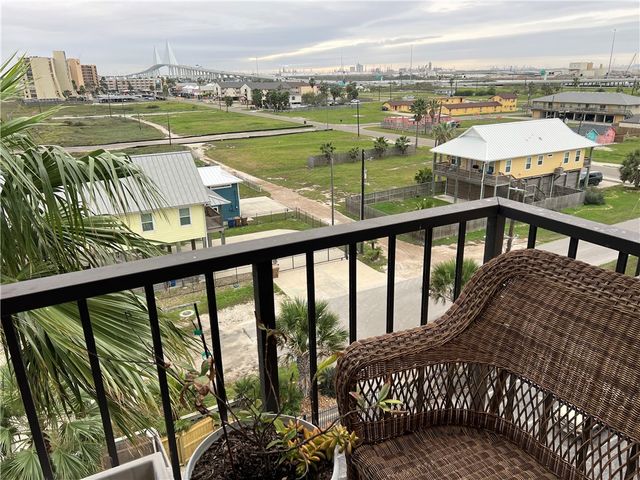 202 Reef Ave 500, Corpus Christi, TX 78402