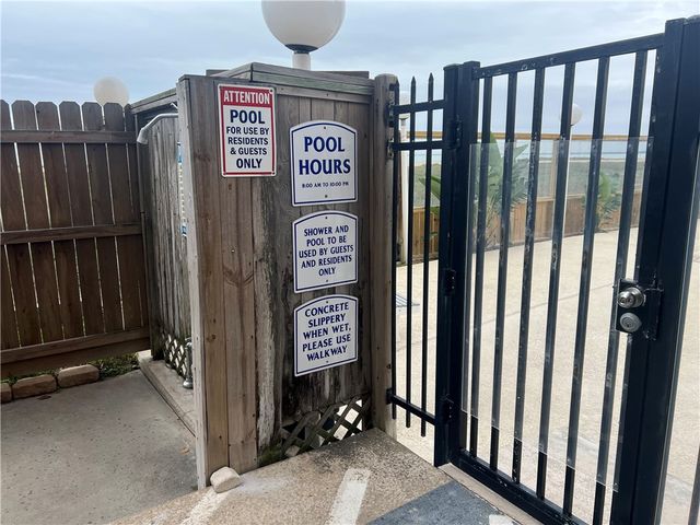 202 Reef Ave 500, Corpus Christi, TX 78402