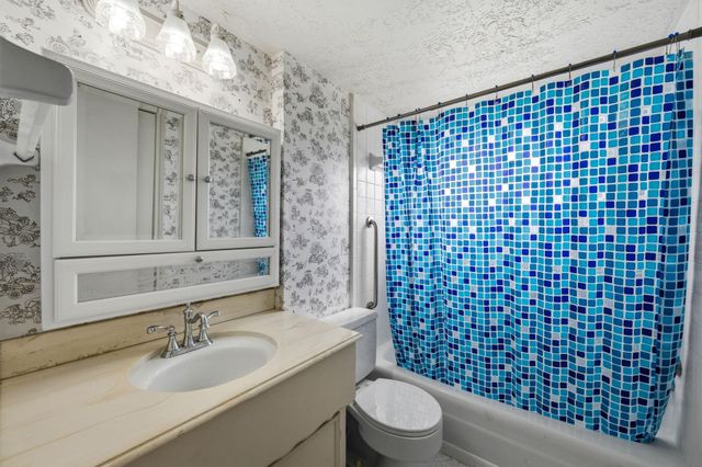 12902 Maxim Drive, Houston, TX 77065