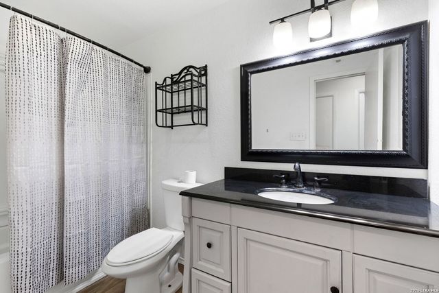 322 lantana, Pleasanton, TX 78064