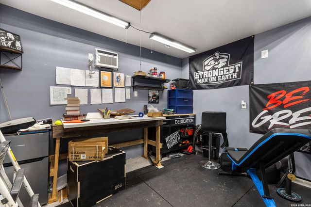 322 lantana, Pleasanton, TX 78064