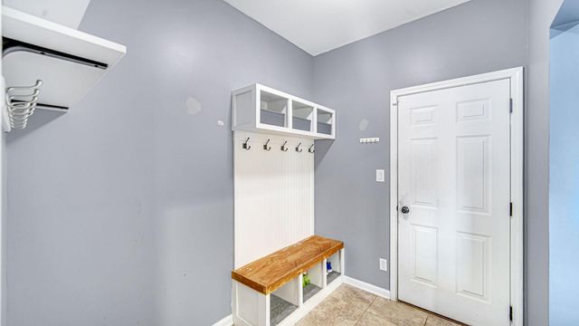 7760 E 123rd Place, Crown Point, IN 46307