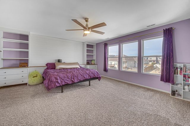 7760 E 123rd Place, Crown Point, IN 46307