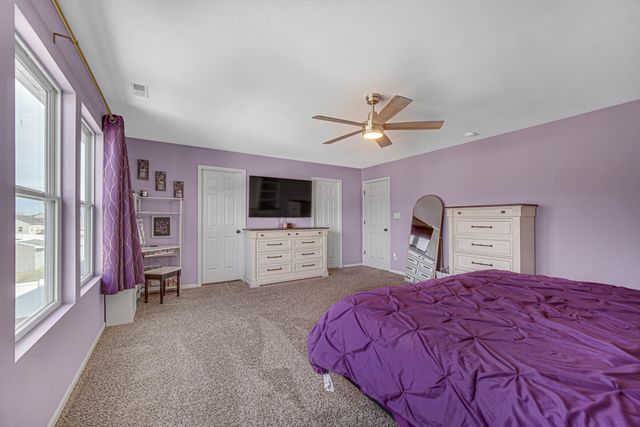 7760 E 123rd Place, Crown Point, IN 46307