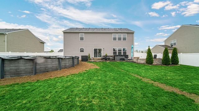 7760 E 123rd Place, Crown Point, IN 46307