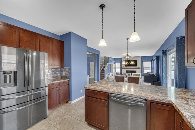 7760 E 123rd Place, Crown Point, IN 46307