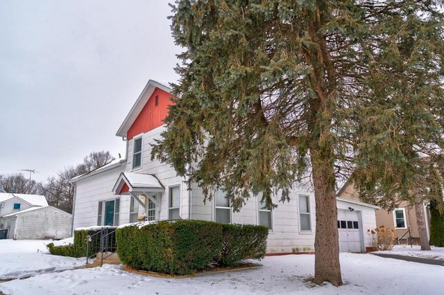 311 Harrison Street, Waterloo, WI 53594