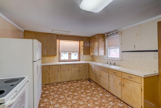 311 Harrison Street, Waterloo, WI 53594