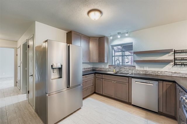 410 Magnolia ST, Bastrop, TX 78602