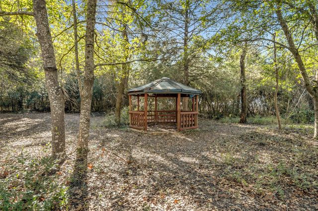 6 W Trail Lane, Normangee, TX 77871
