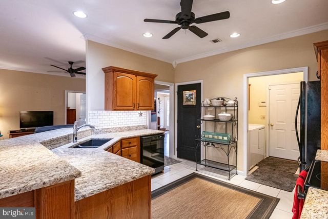 45 THEA CT, Womelsdorf, PA 19567