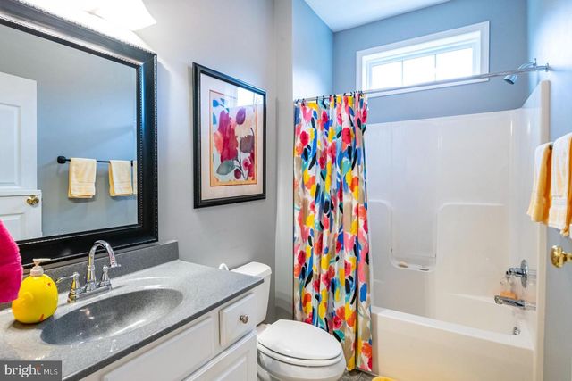 45 THEA CT, Womelsdorf, PA 19567