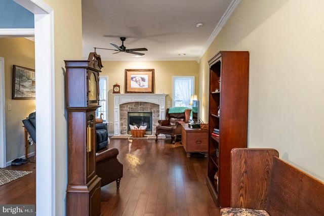 45 THEA CT, Womelsdorf, PA 19567