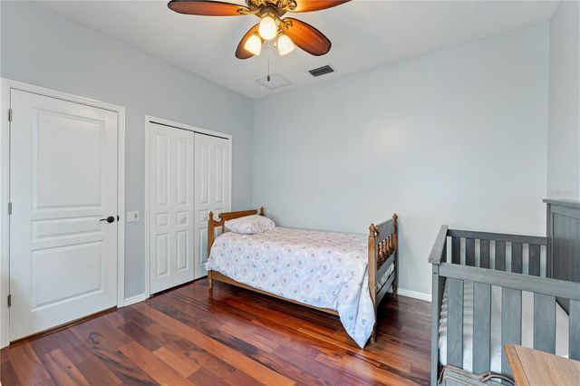 8715 HIDDEN GREEN LANE, Tampa, FL 33647