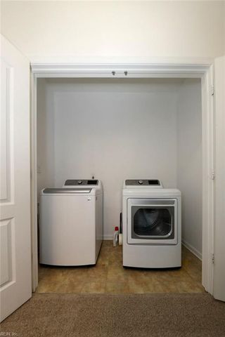 1428 Leckford DR, Chesapeake, VA 23320