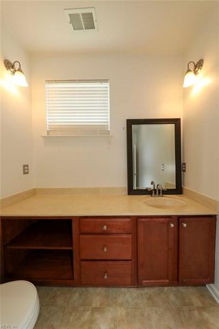 1428 Leckford DR, Chesapeake, VA 23320